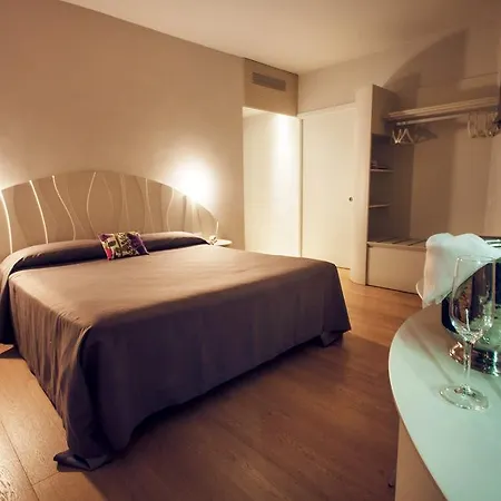 Hotel Aromi Piccolo Salo
